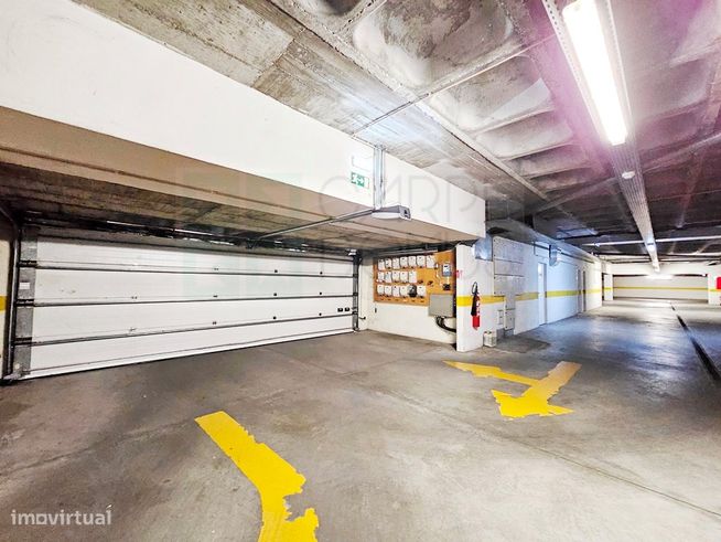 Escritórios com 780 m² na Quinta da Beloura-42
