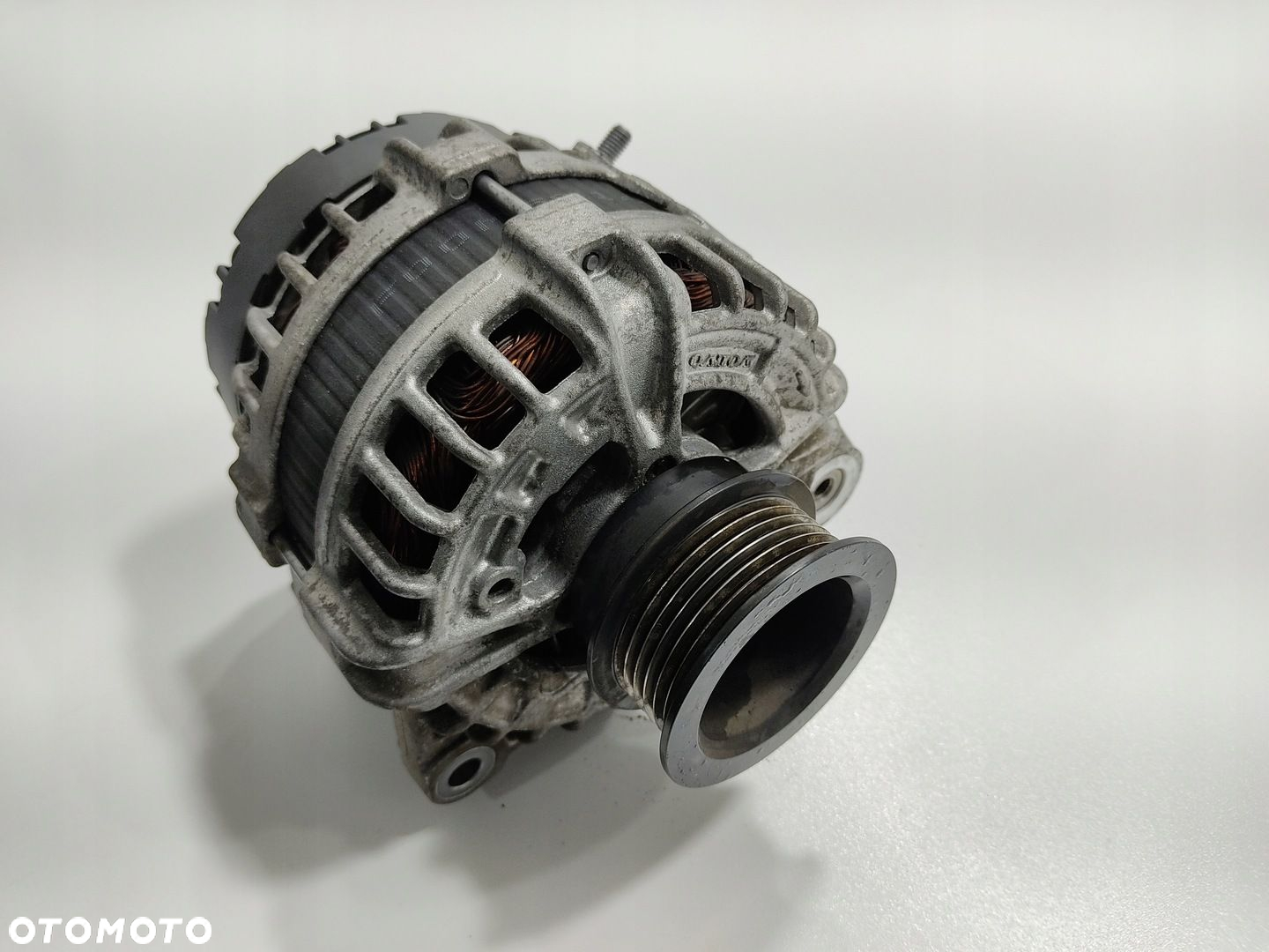 ALTERNATOR VOLVO V40 II D2 2.0 D DIESEL 30659580 0125812009 2016-2019 - 4