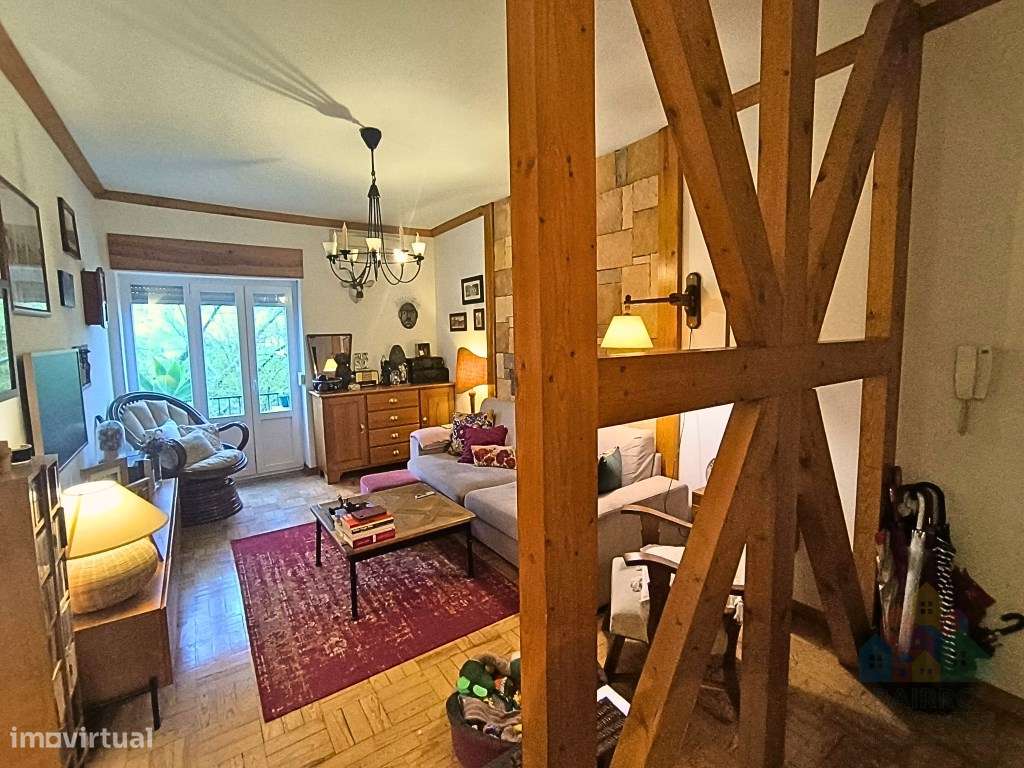 Apartamento T4 - Elegância Contemporânea no Coração de Tomar - Grande imagem: 5/15