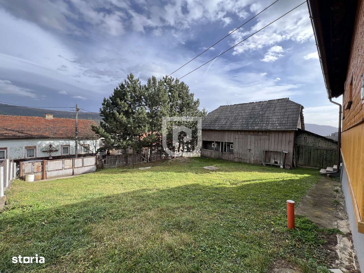 Casa din barne cu 3 dormitoare si pardoseala Gura Humorului-18