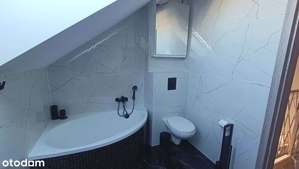 Komfortowy dom bliźniak z ogrodem - Tokary-12