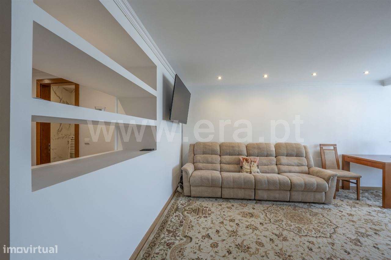 Apartamento T2; Cruz de Pau-5