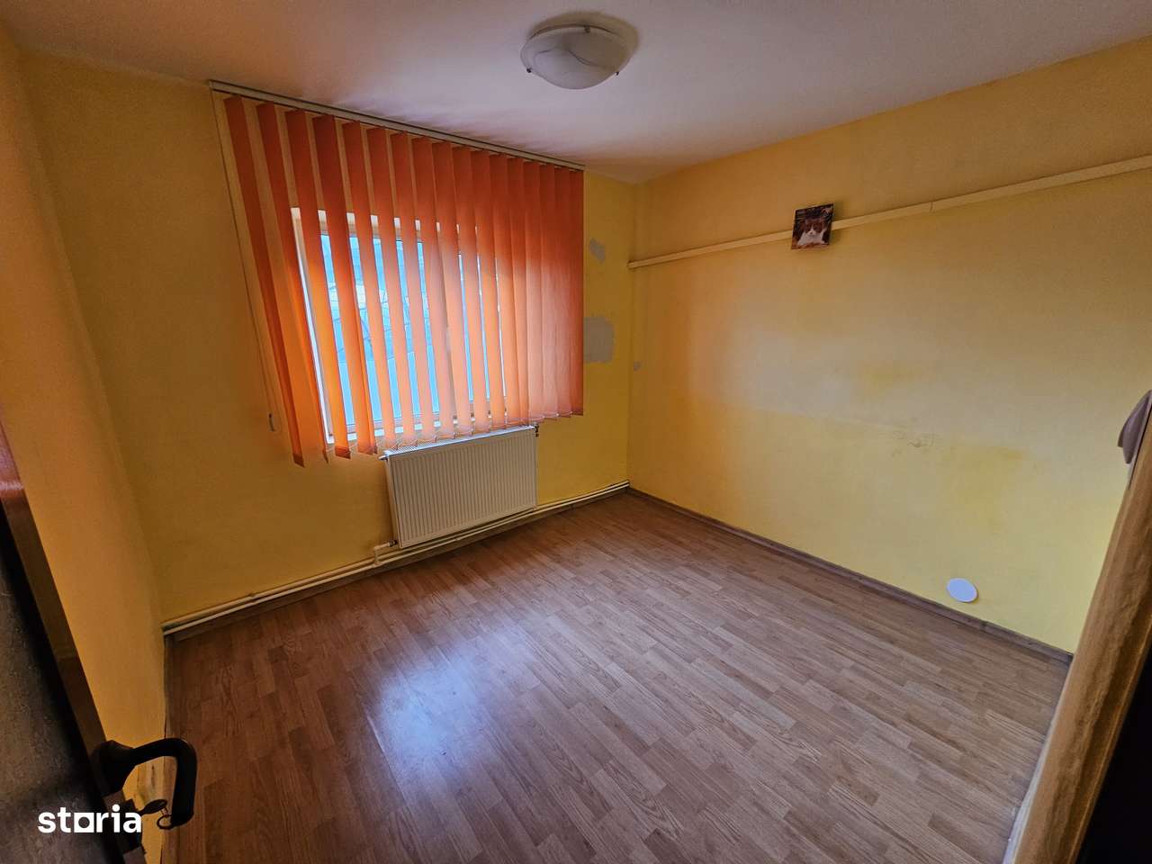 Vand ap cu 4 camere zona Sala Polivalenta-13