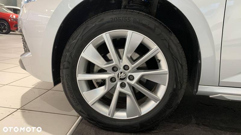 Skoda Kamiq 1.0 TSI Style - 18