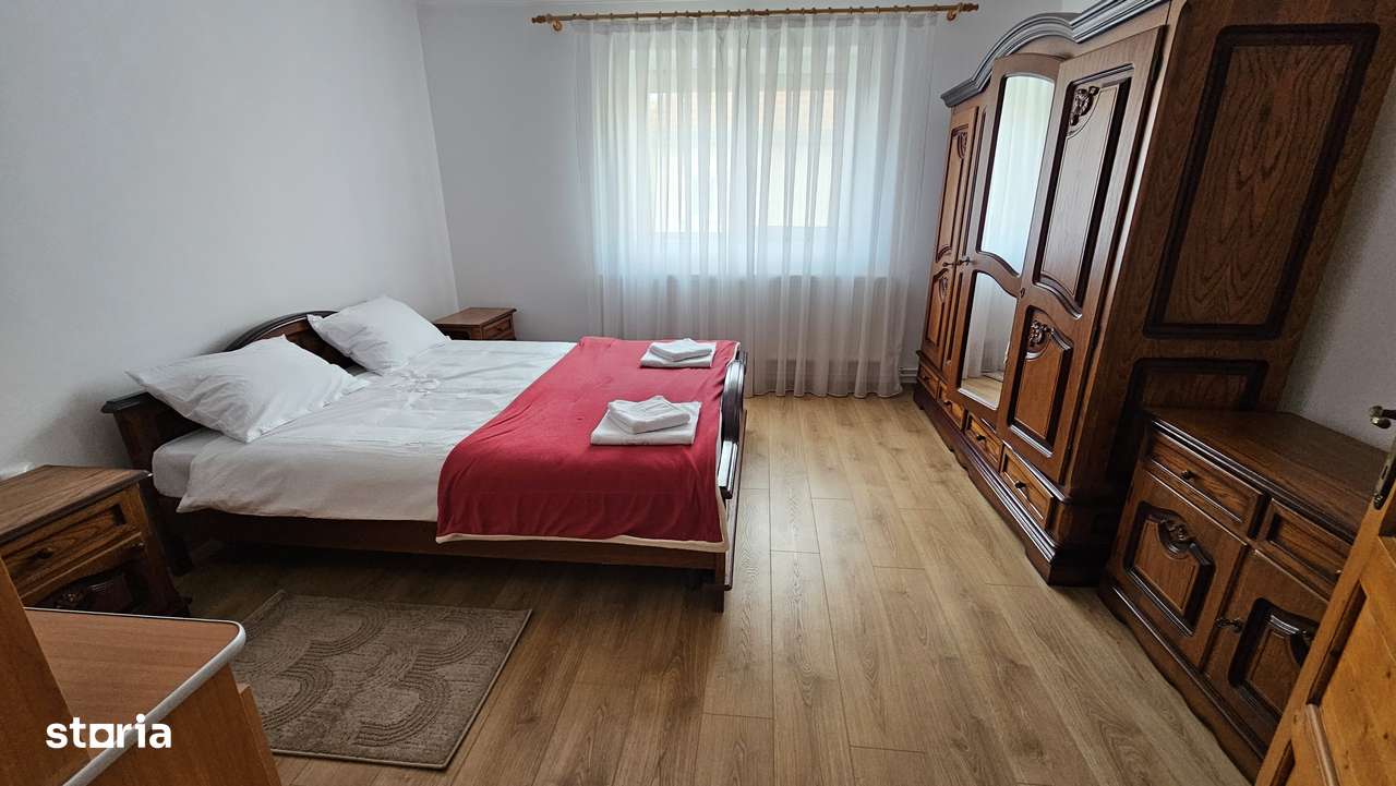 2 Case de inchiriat in Iosia , str Zarandului , pret 800 euro / casa - Imagine principală: 4/20