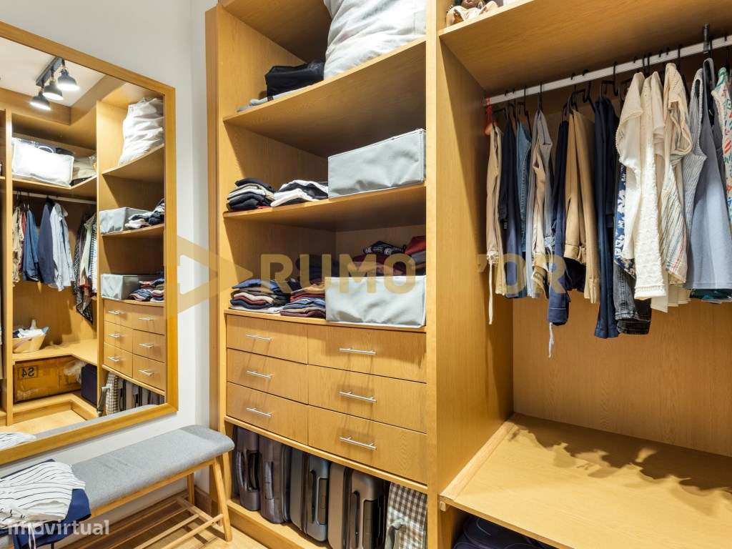 Exclusivo T3 em Condomínio Privado no Carregado com Terraço, Varand...-13