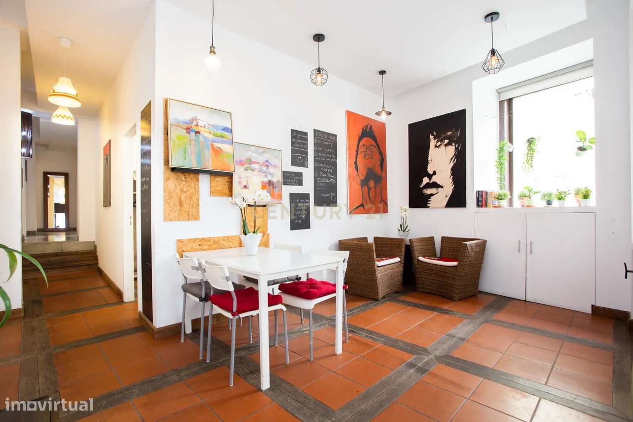 Apartamento com 3 quartos na Estrela, Lisboa-1