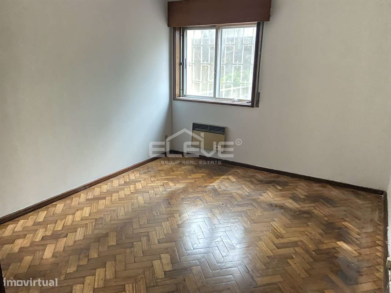 Apartamento T2 com terraço no centro da cidade Porto-5