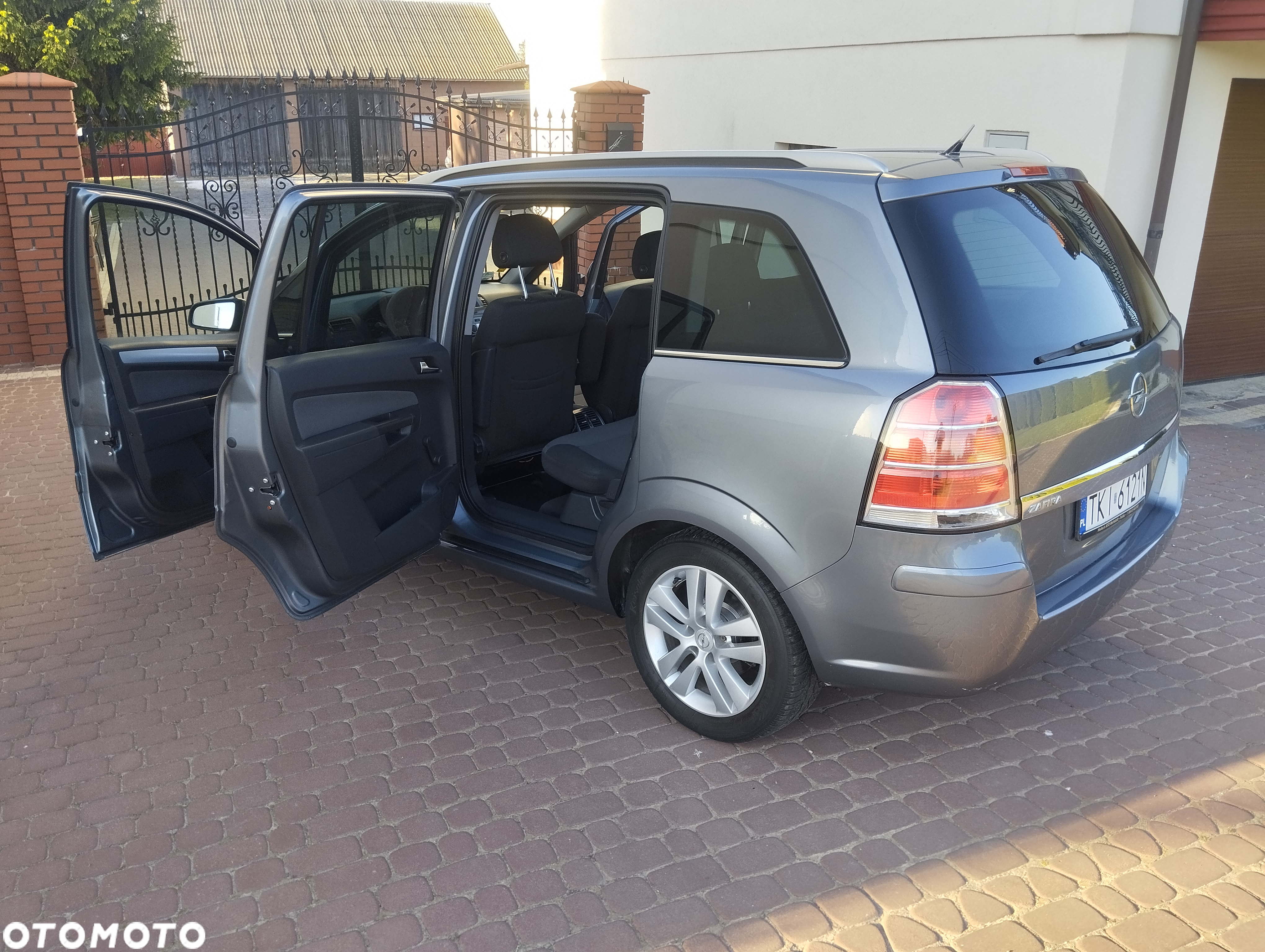 Opel Zafira 1.6 Elegance - 12