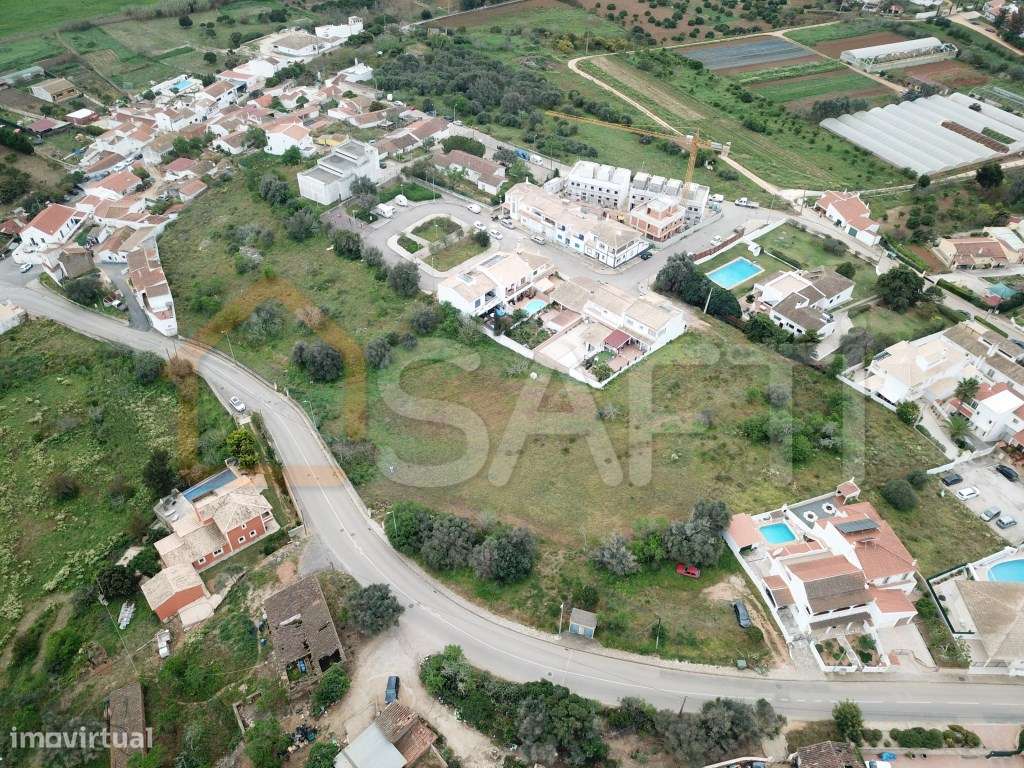 Terreno para loteamento de 14 lotes a 5 minutos de Lagos - Grande imagem: 5/16