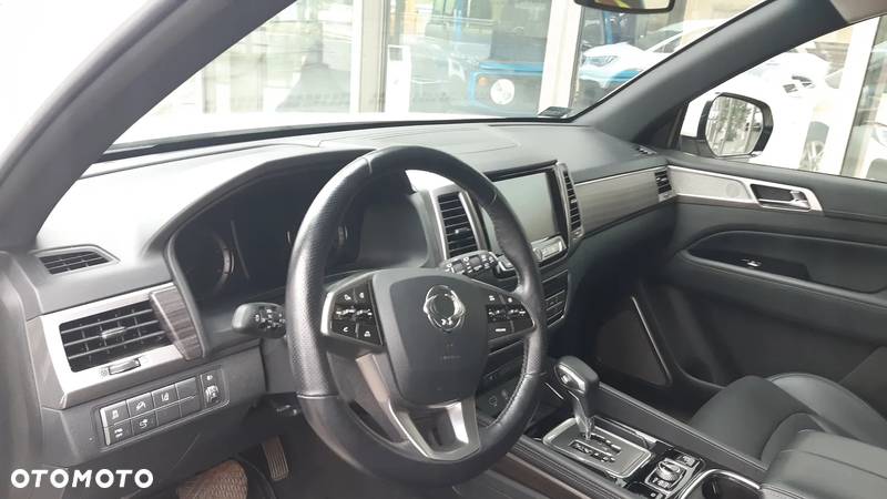 SsangYong REXTON 2.2 D Quartz 4WD - 8