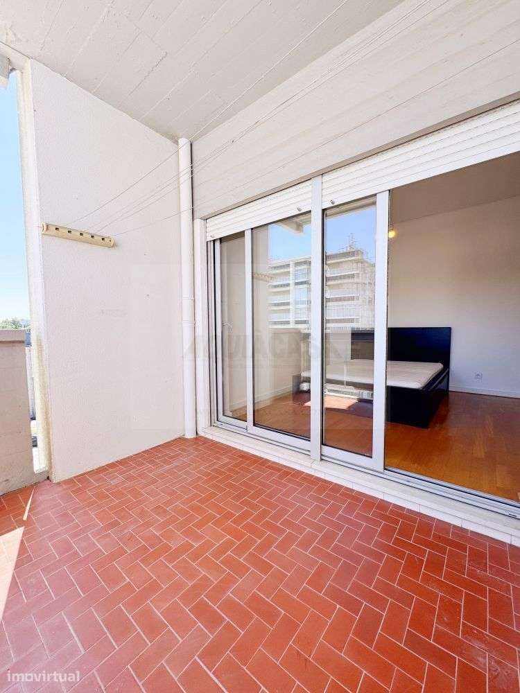 T3mobilado junto a Polo Universitário-7