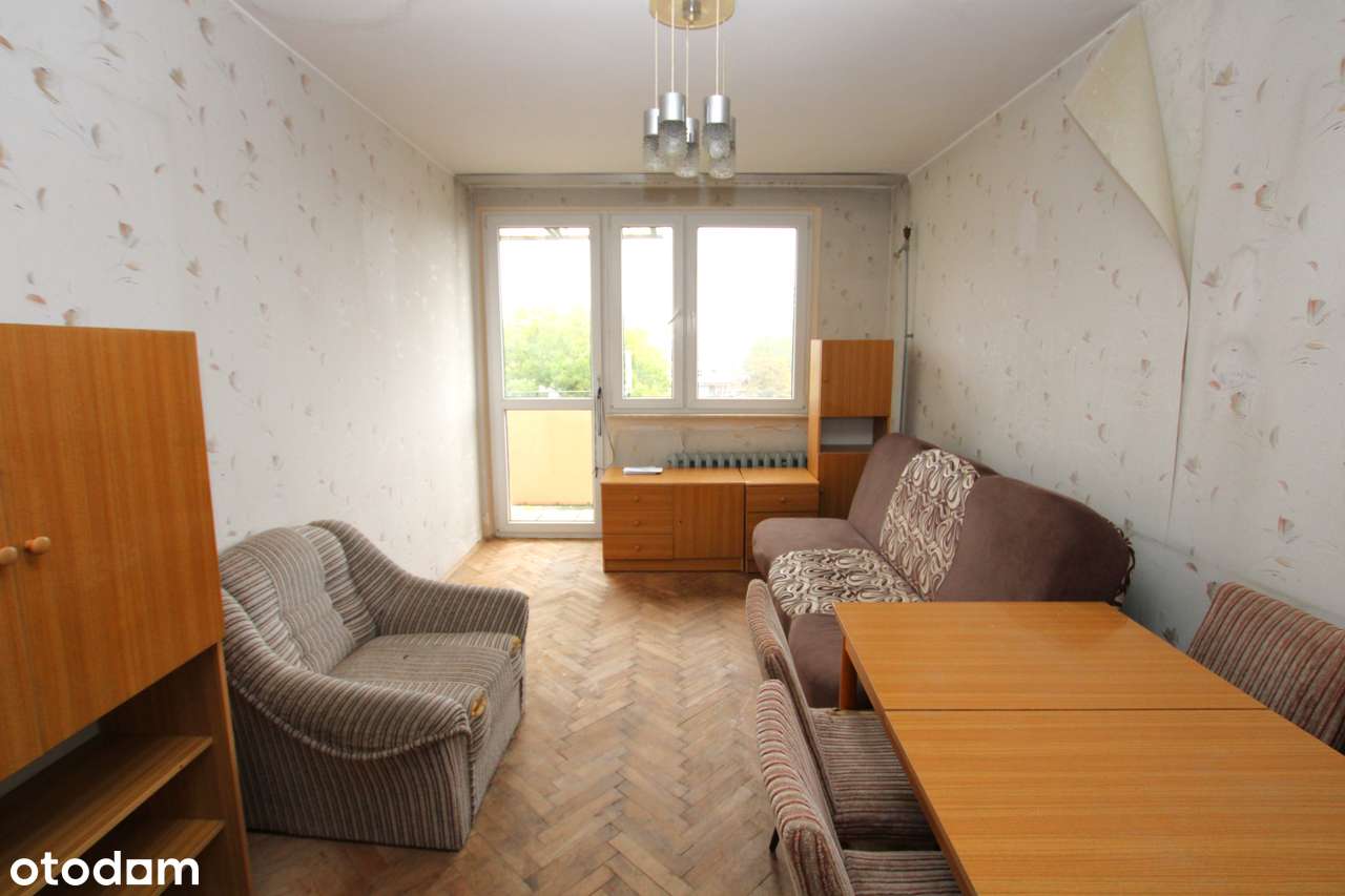 3-pokojowe **mieszkanie do remontu** w centrum miasta ul. Robotnicza-9