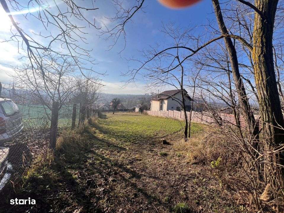 Vanzare teren intravilan in Feleacu ,1245 mp , utilitati la baza teren - Imagine principală: 3/5