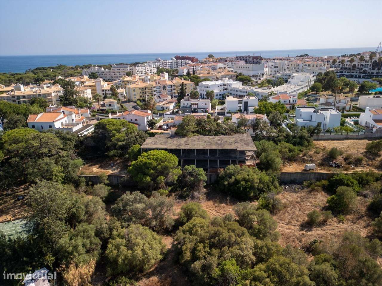 Terreno Urbano com 3113m2 em Santa Eulália — Albufeira - Grande imagem: 4/25