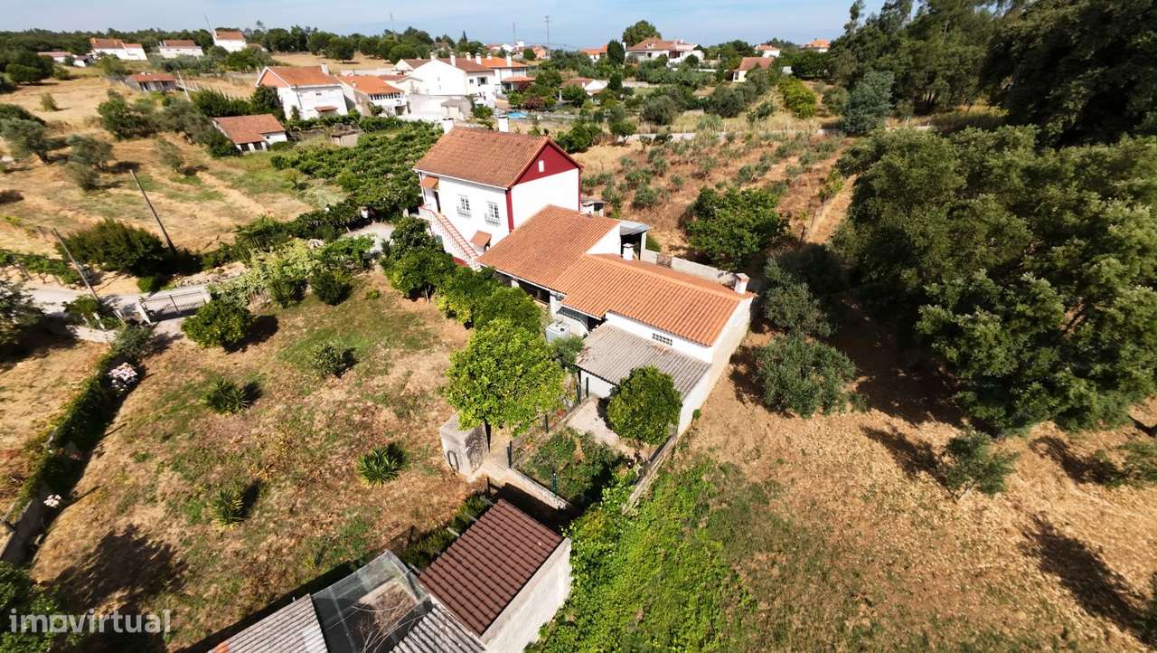 Moradia T4 nas Olalhas, a 2 kms da Albufeira do Castelo do Bode - Grande imagem: 5/60