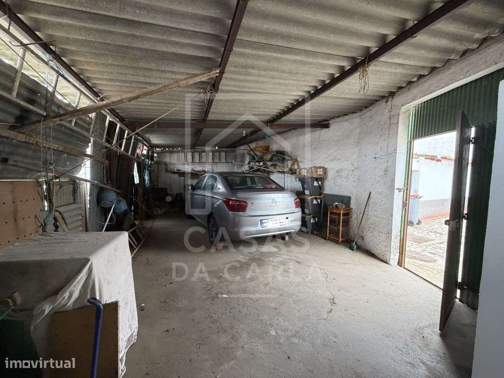 Moradia T2 com quintal e garagem em Selmes-20