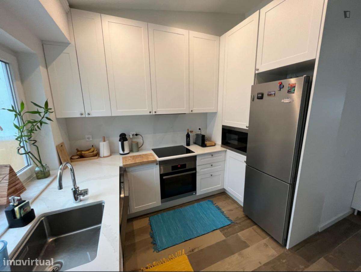 Apartamento com 1 quartos - localizado em Sete Rios Lisbon - Grande imagem: 4/10