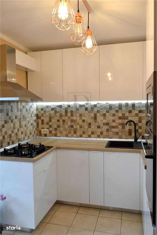 SOARELUI - 3 CAM - DECOMANDAT - 2 BAI - CENTRALA - ZONA EXCELENTA - Imagine principală: 4/8