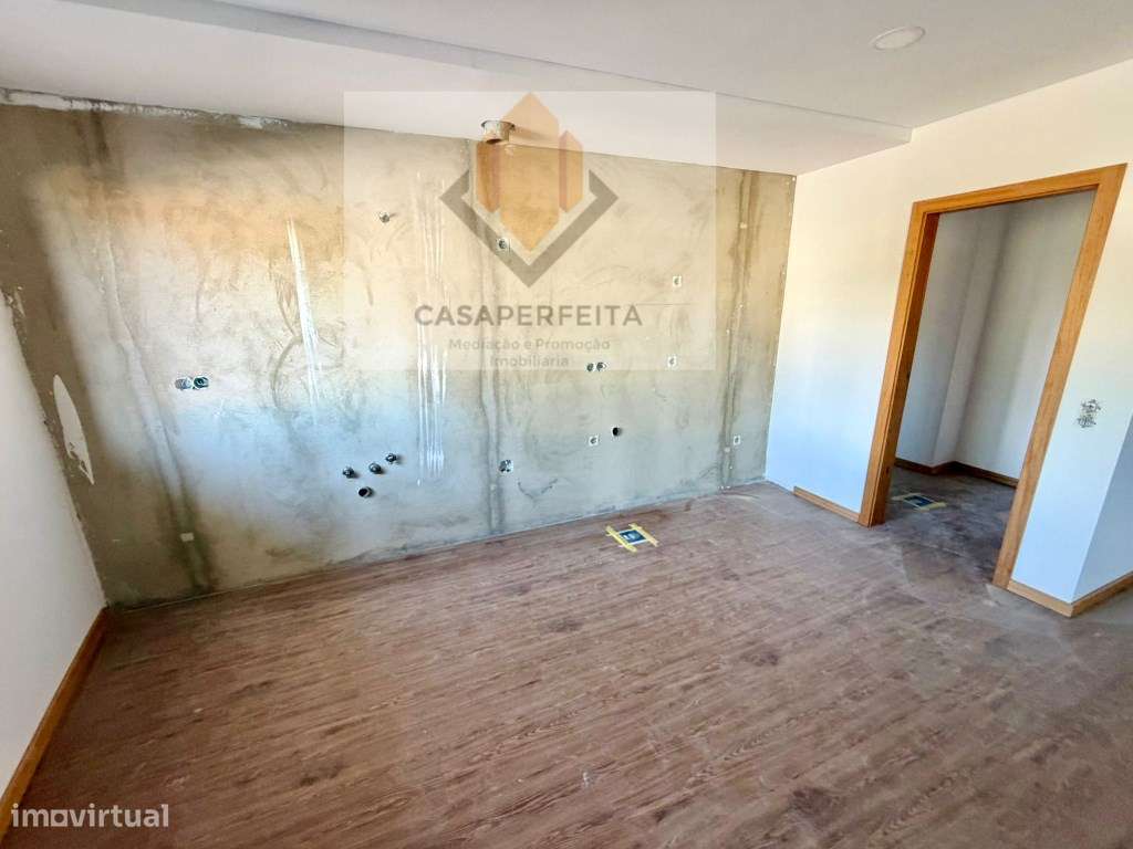 Apartamento T3 NOVO com 156m2, Terraço e Lugar de Garagem - Nogueir...-12