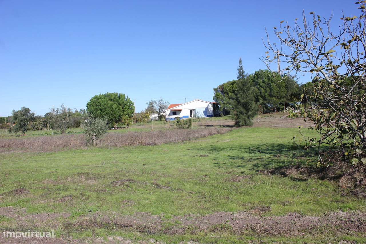Quinta com Moradia para vender na Herdade de Almada em Foros de Almada-24
