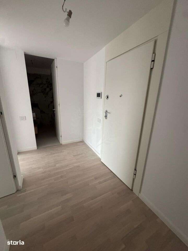 GARSONIERA // BUCEGI 12 // CENTRAL - Imagine principală: 5/5