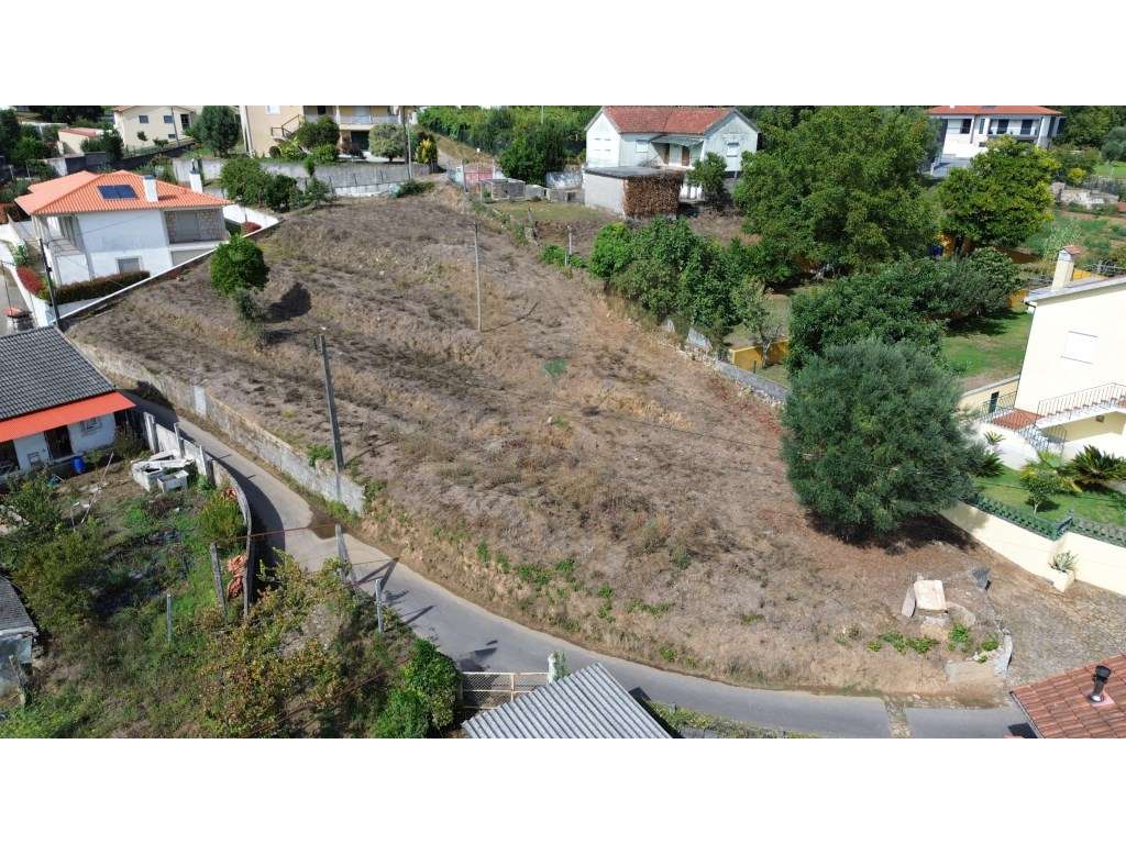 Terreno com 586,55 m² - Rebordões (Santa Maria), Ponte de Lima - Grande imagem: 4/13