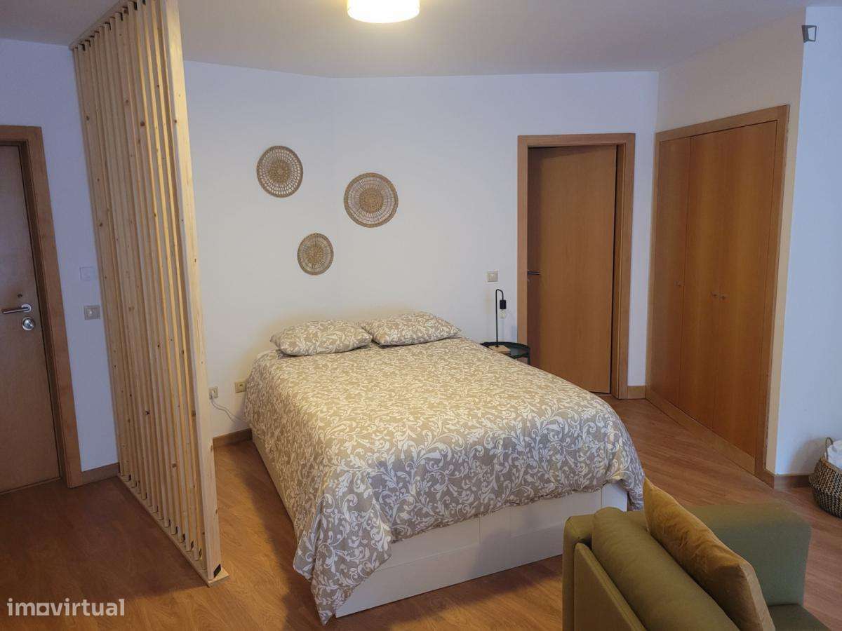 Estúdio - localizado em Aveiro - Grande imagem: 3/10
