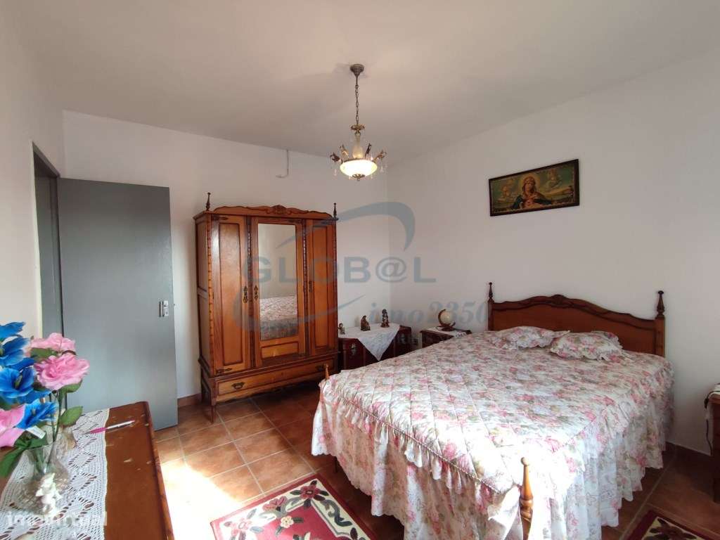 Moradia T3 tradicional com terreno na Serra de Santo António - Grande imagem: 4/10