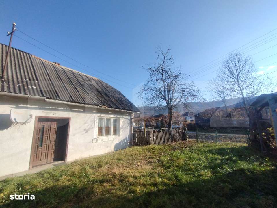 Casa 2 camere 70mp,+teren intravilan 1646 mp,zona Comunei Sintereag - Imagine principală: 4/11