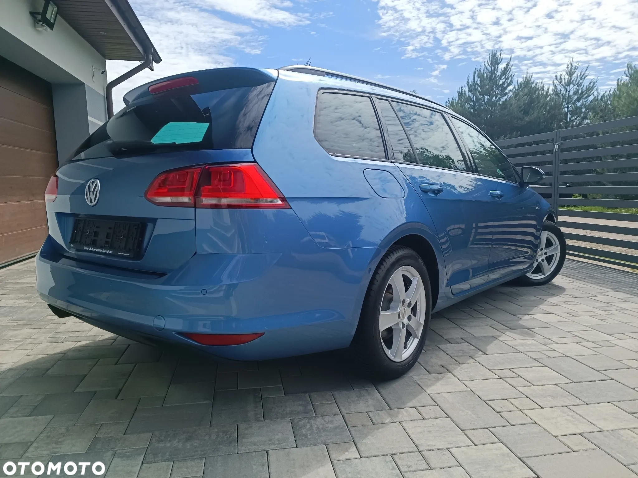 Volkswagen Golf 2.0 BlueTDI DSG Cup - 3