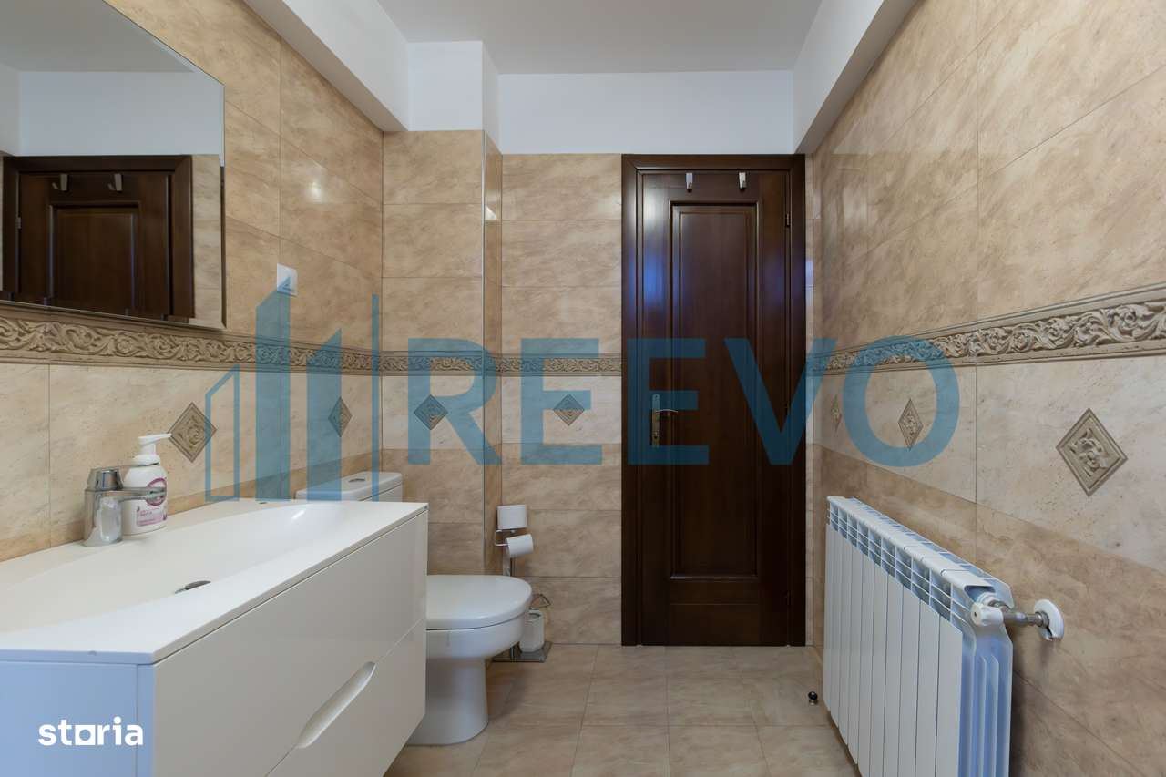 PENTHOUSE de vânzare, Grădina cu Magnolii+ 3 locuri de parcare, COMISI-13