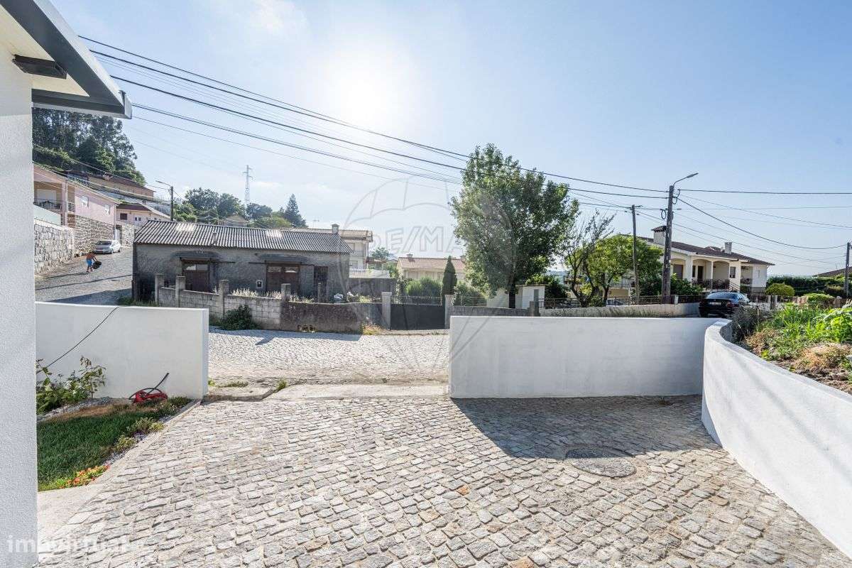 Moradia T1 para venda - Grande imagem: 5/17