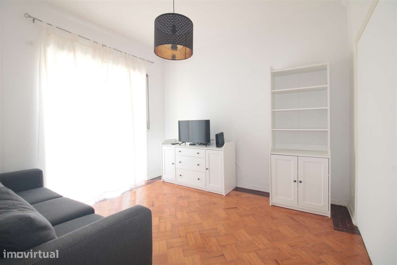 Apartamento T4 mobilado, no Bairro Norton de Matos - Grande imagem: 1/11