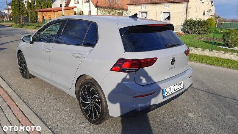 Volkswagen Golf VIII 1.5 TSI EVO Life - 3