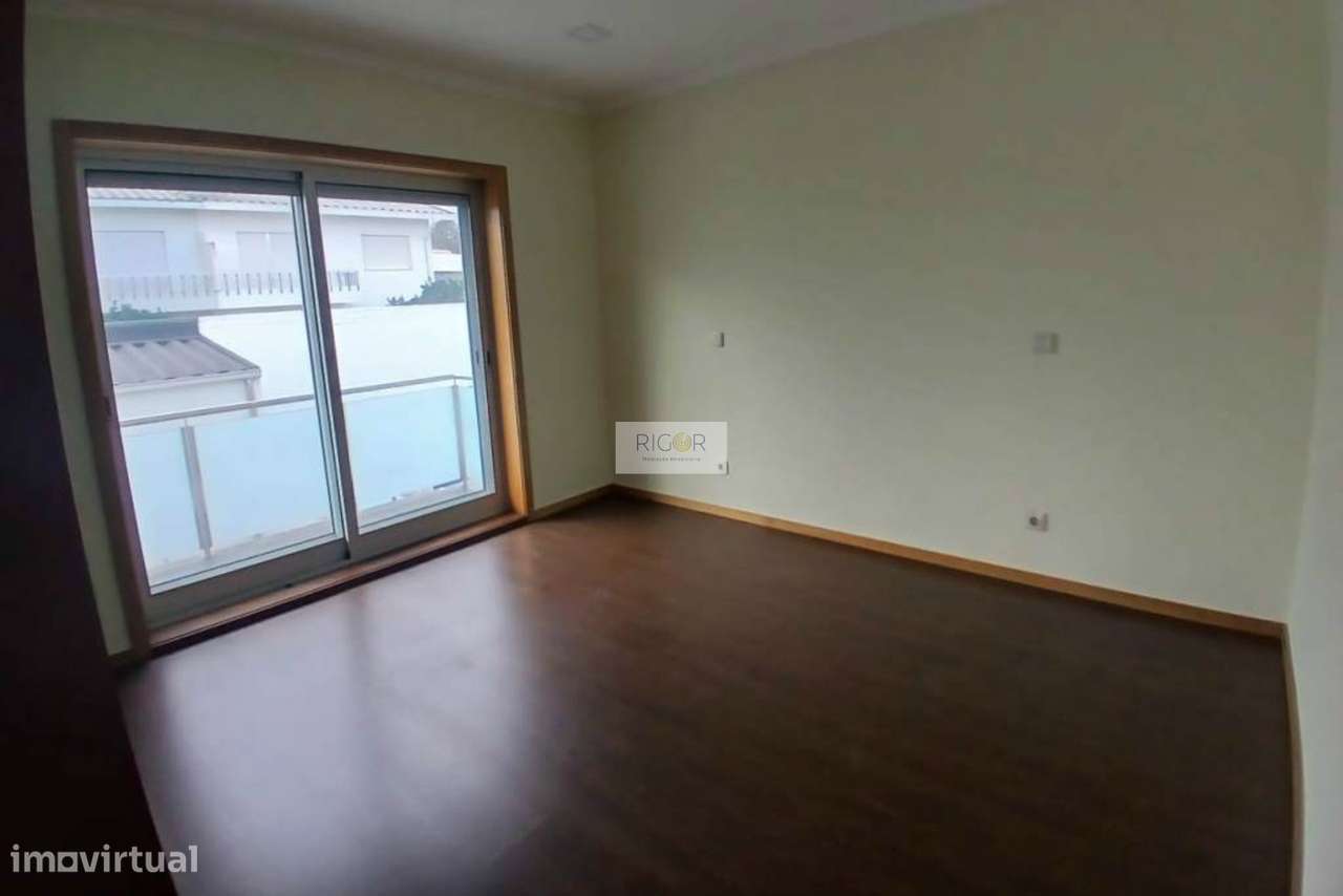 Moradia Geminada T4 Venda em Cidade da Maia,Maia-14