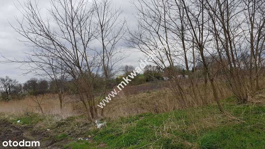 Działka budowlana 1002 m² z Mpzp, media w drodze