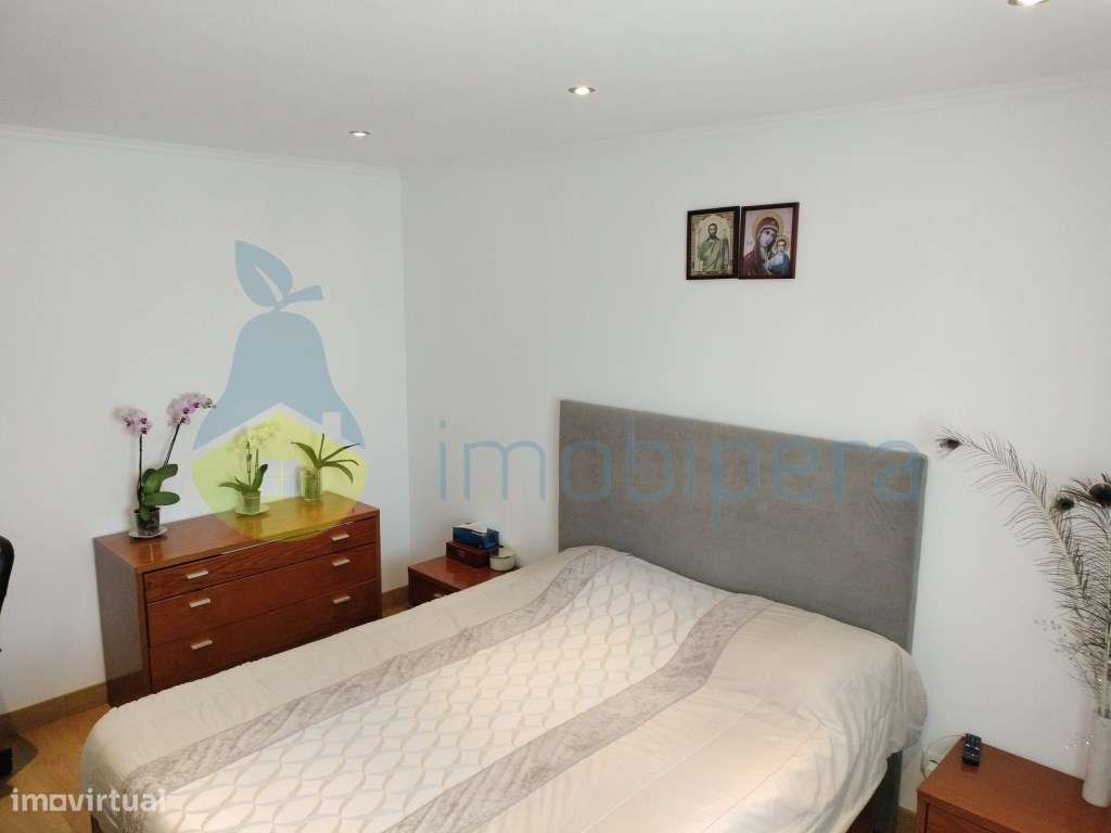 Vende se T2 em Albufeira - Grande imagem: 2/23
