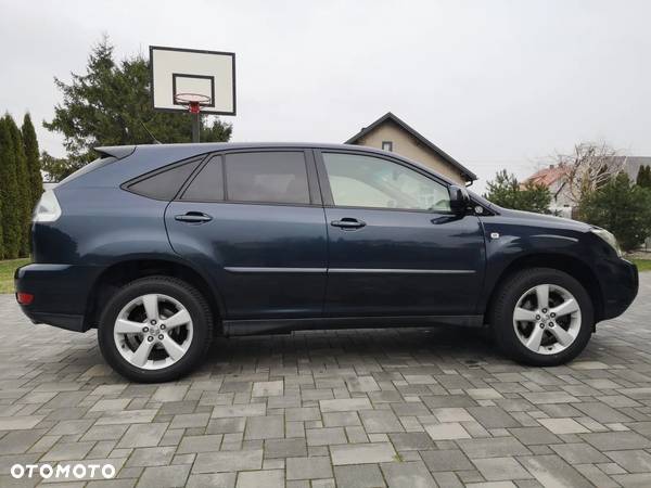 Lexus RX - 11