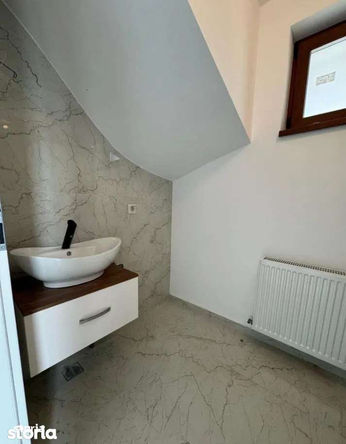 Casa P+ 1Etaj/4 camere/Com.Berceni/Comision 0%-8