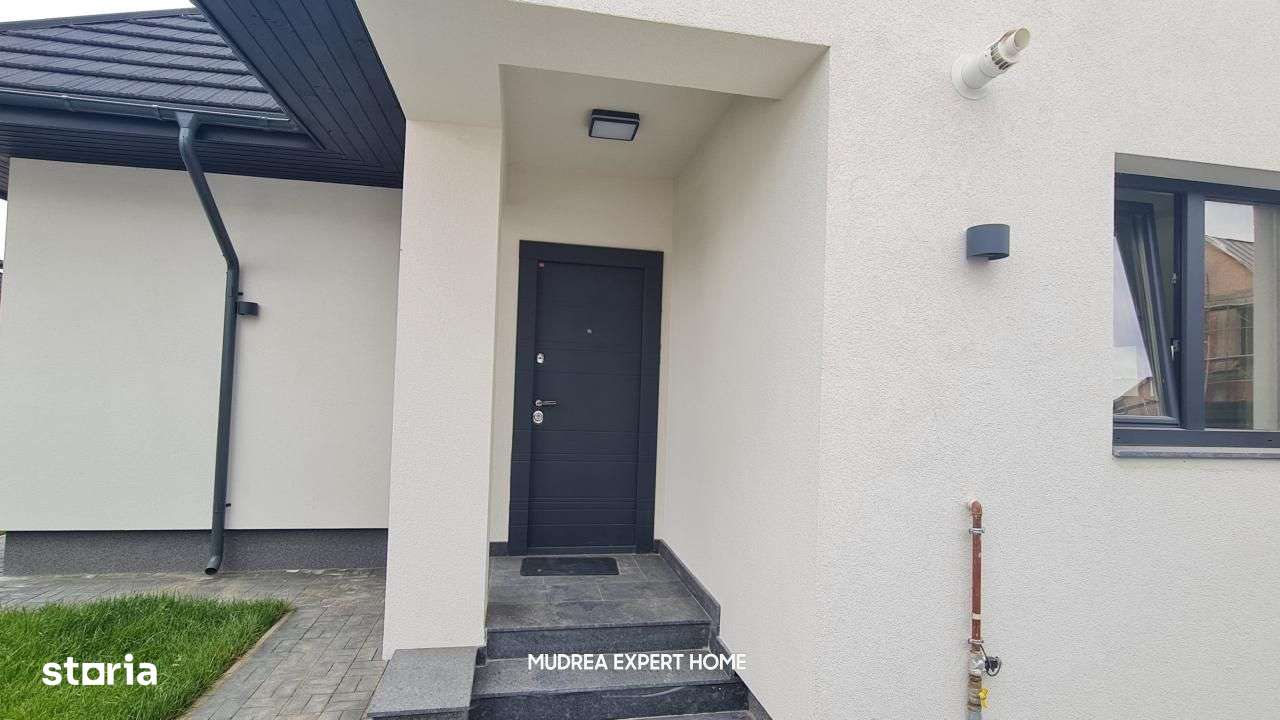 Nou | Casa Superba | 5 camere | Tunari - Imagine principală: 3/20