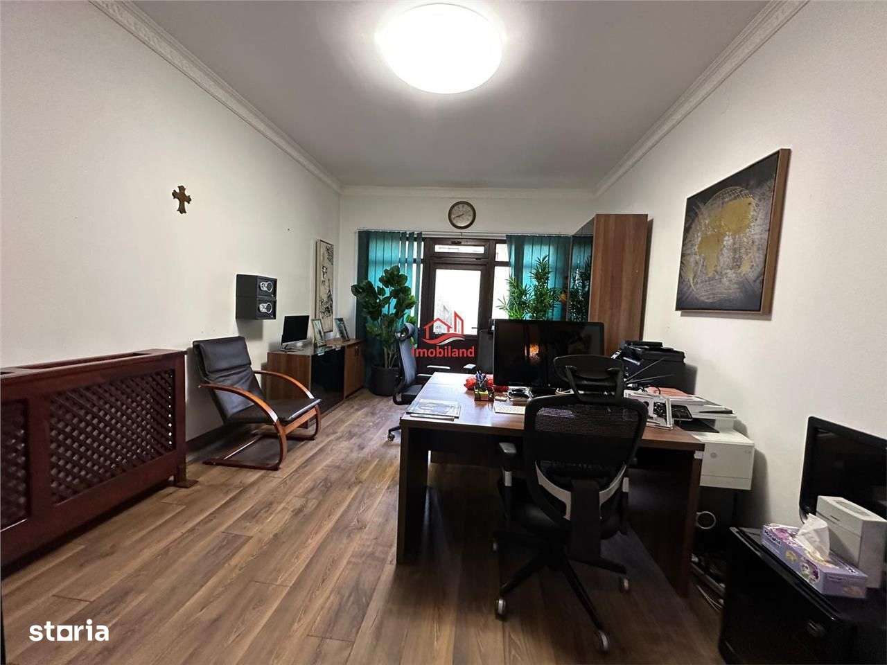 Casa individuala cu teren de 700 mp, cu garaj, langa Muzeul Apei, in F-3