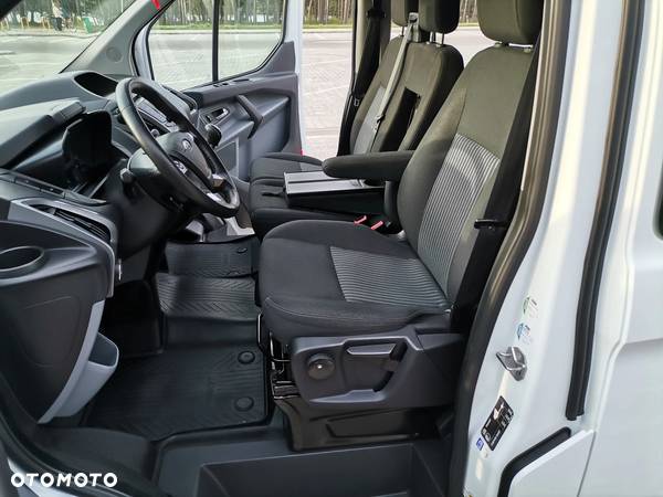 Ford Transit Custom - 10