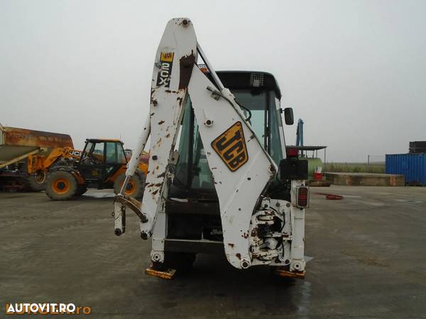 JCB 2CX - 6