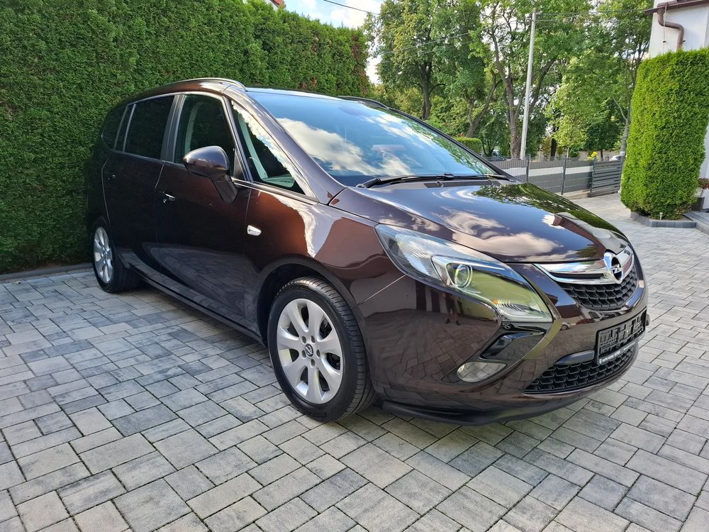 Opel Zafira C (2011-2019) 1.4 Turbo Innovation 2012