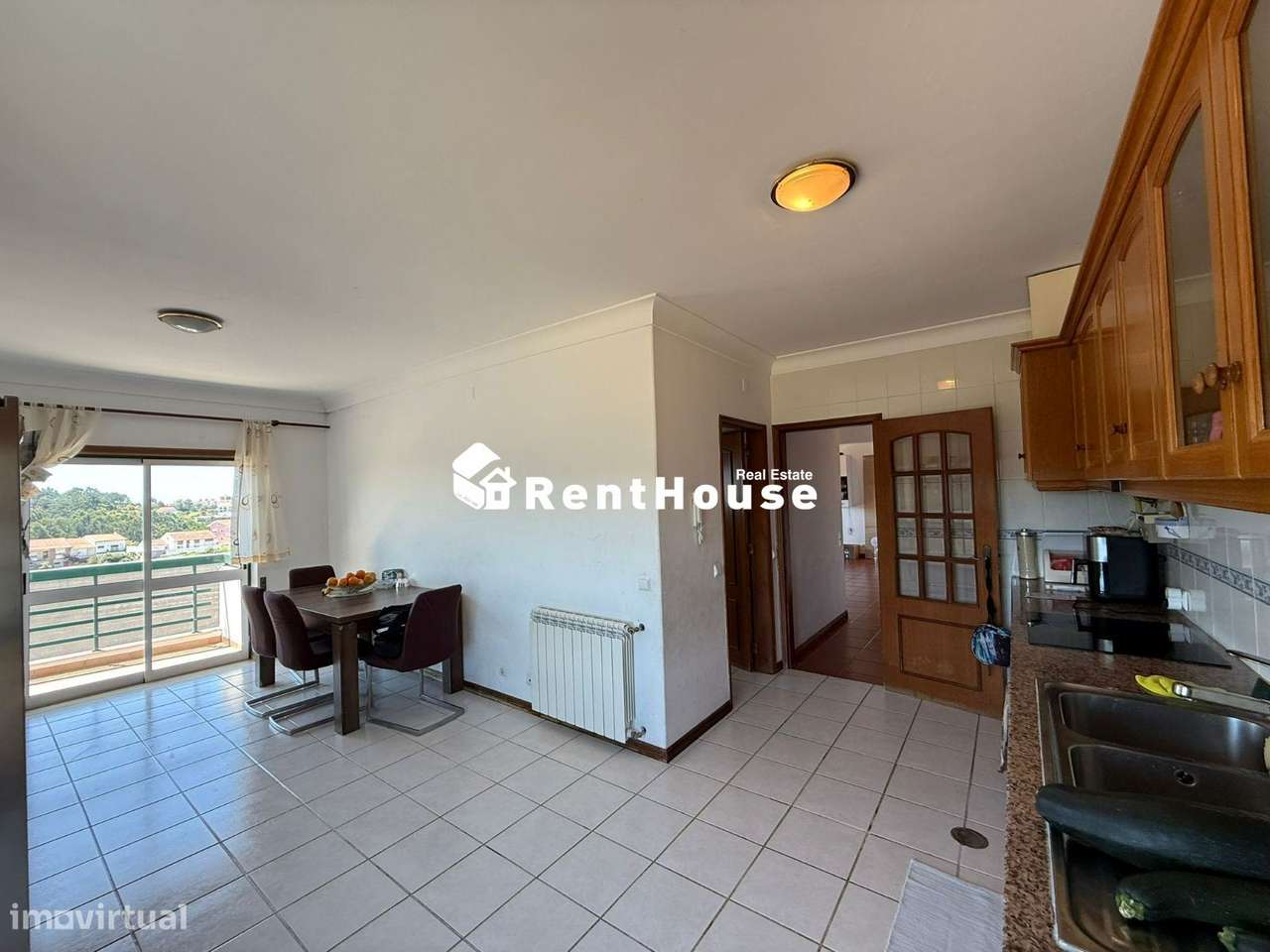 T3+1 Triplex Com Garagem | Tavarede - Grande imagem: 4/20