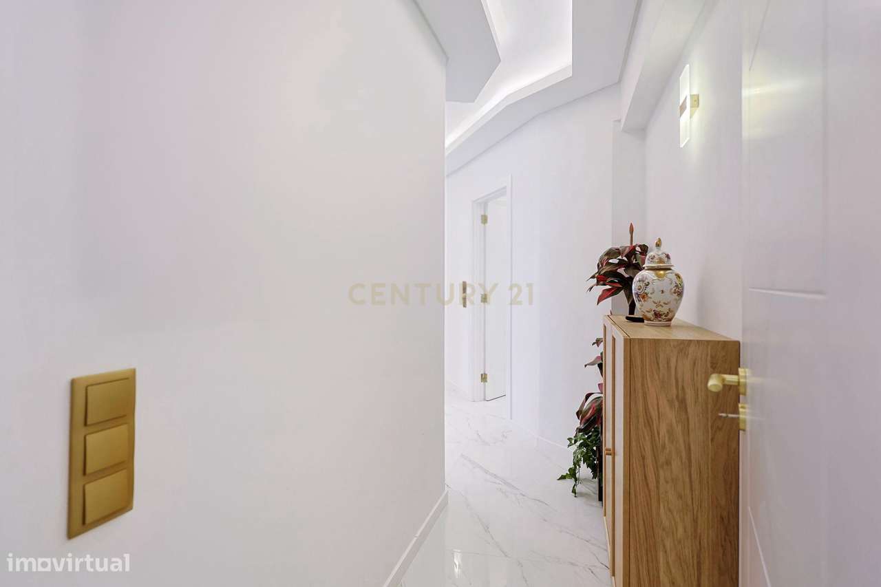 T3 Centro de Almada: um T3 Premium onde espaço, vista e localização se - Grande imagem: 4/32