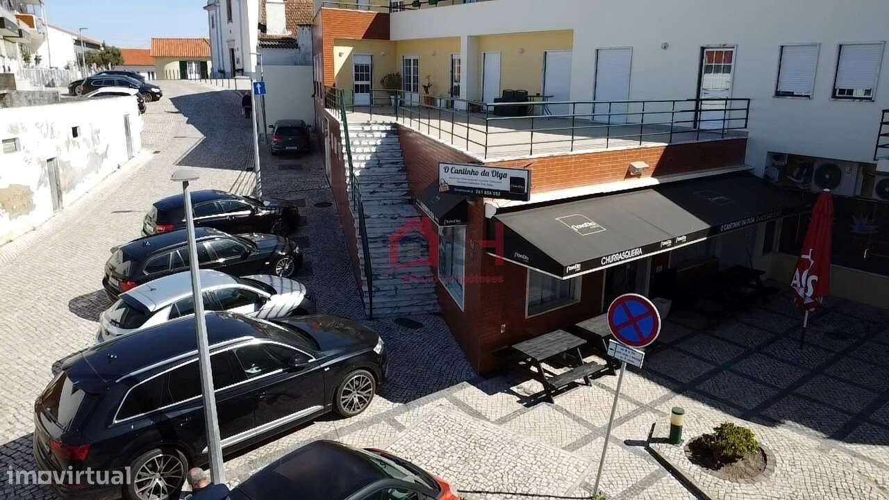 * Oportunidade Única de Negócio – Café, Snack Bar e Churrasqueira*-23