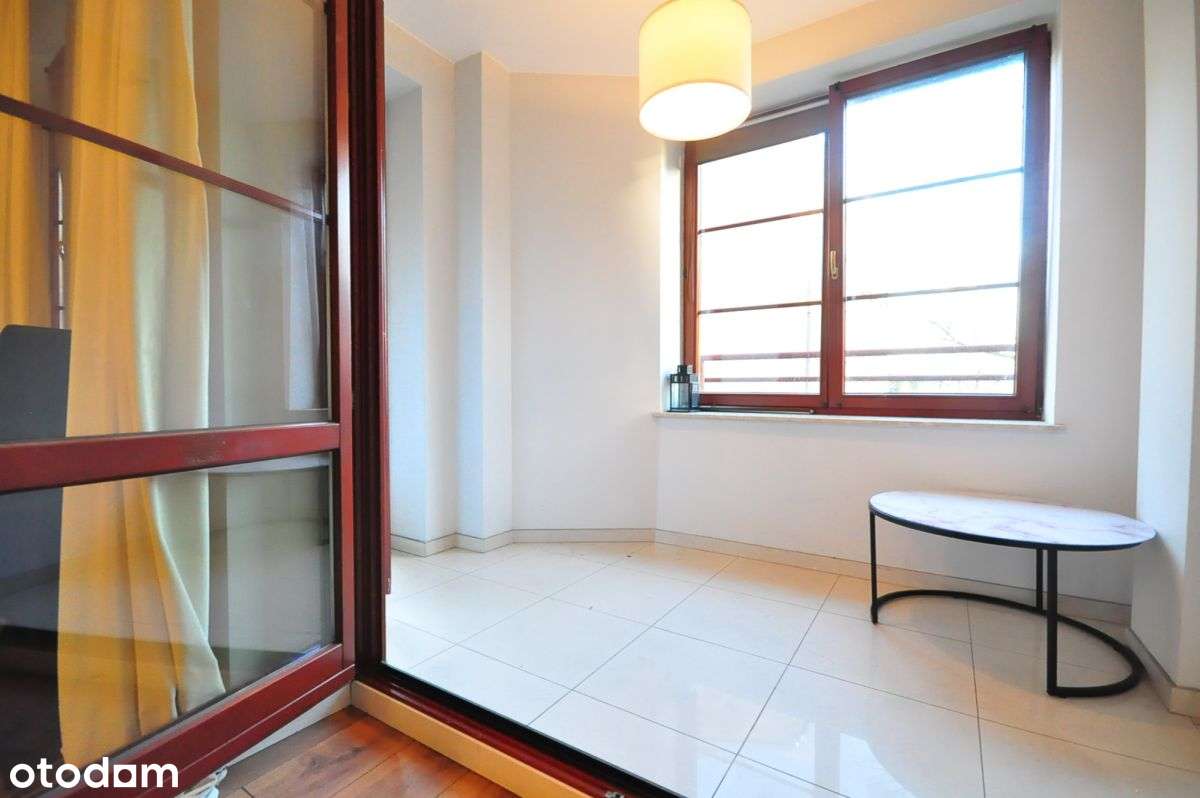 Ciche // Rondo Żaba-4