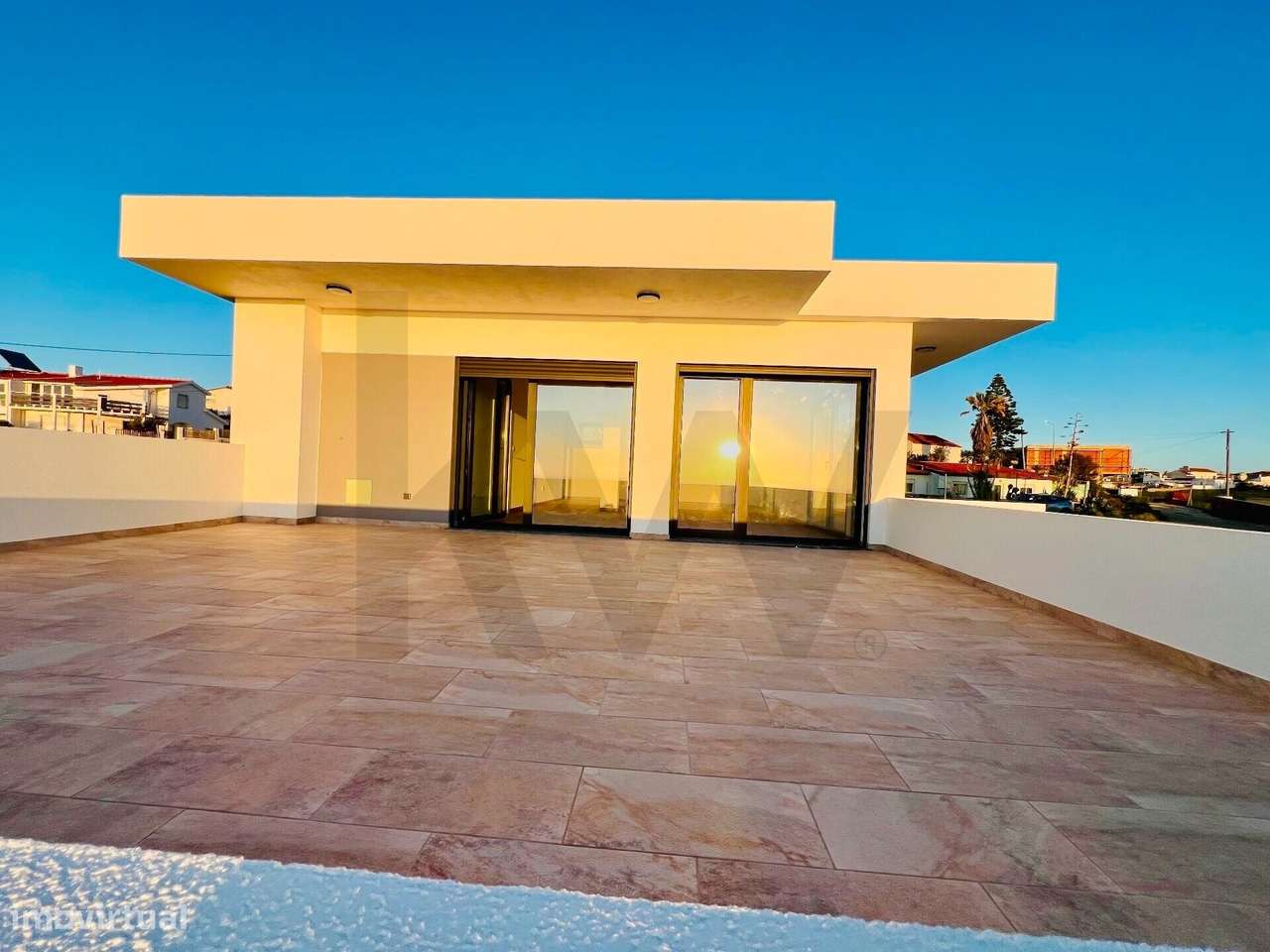 Luxuosa Moradia Oceanfront em Ericeira – Vista Mar Deslumbrante e Loca - Grande imagem: 5/56